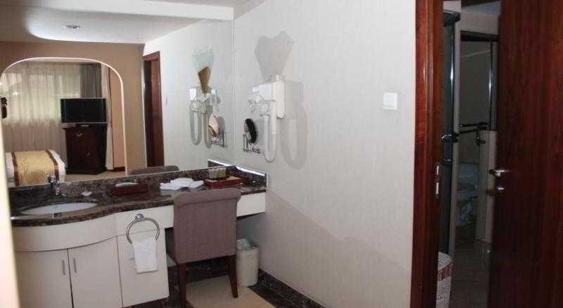The North Garden Hotel Beijing Wangfujing Pequim Exterior foto