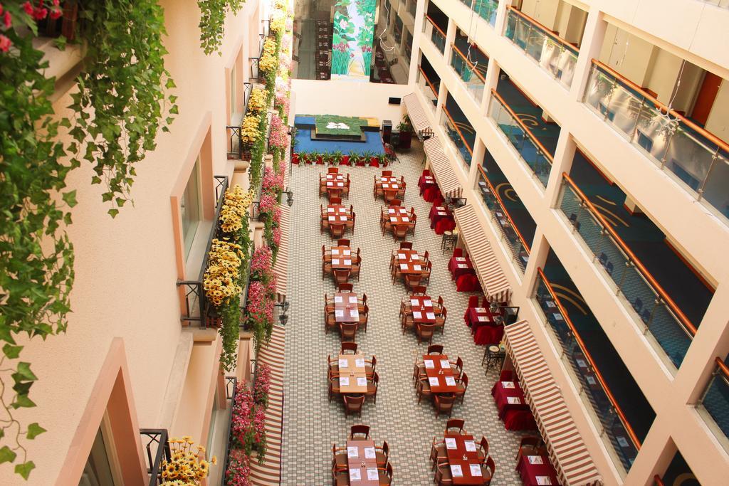 The North Garden Hotel Beijing Wangfujing Pequim Exterior foto