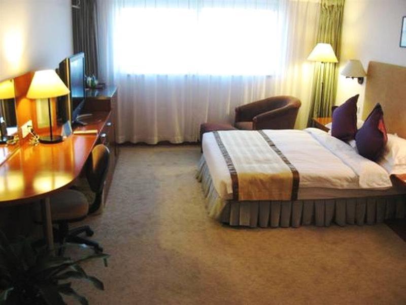 The North Garden Hotel Beijing Wangfujing Pequim Exterior foto