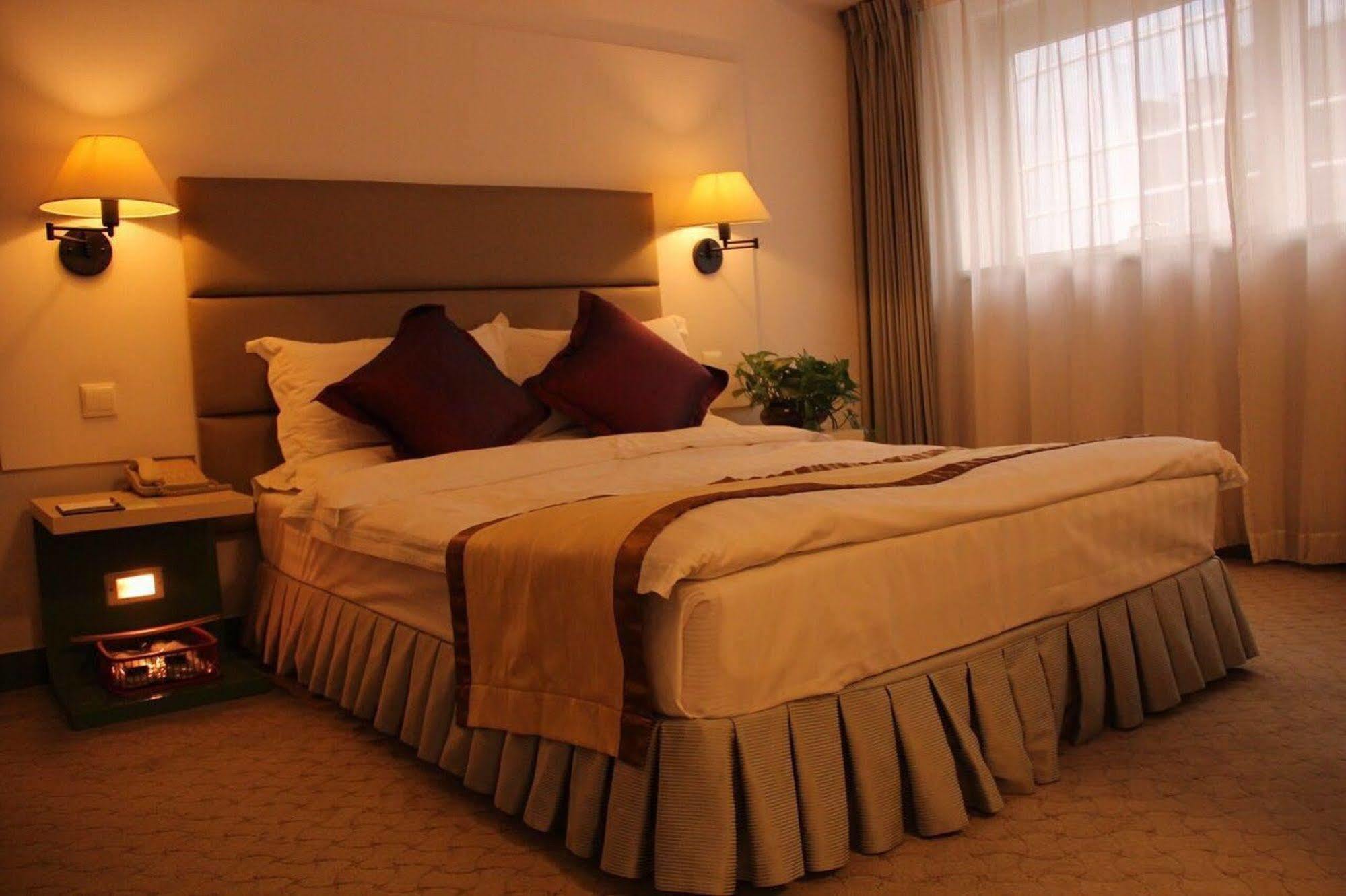 The North Garden Hotel Beijing Wangfujing Pequim Exterior foto